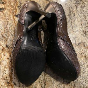 aleander mcqueen heels